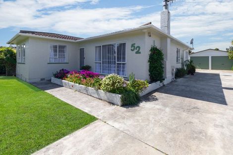 Photo of property in 52 Thatcher Street, Castlecliff, Whanganui, 4501