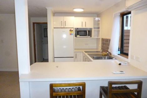 Photo of property in 83 Beach Road, Mellons Bay, Auckland, 2014