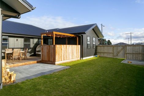 Photo of property in 19 Maru Terrace, Wharewaka, Taupo, 3330