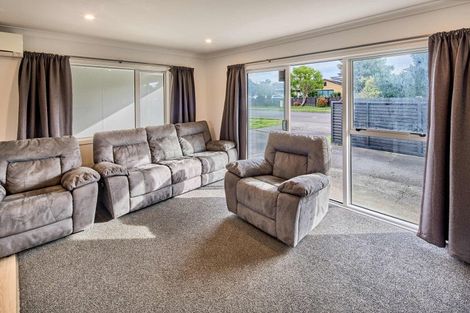 Photo of property in 88 Hillcrest Road, Raumati Beach, Paraparaumu, 5032