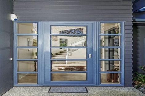 Photo of property in 15 Maire Road, Orewa, 0931