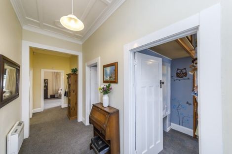 Photo of property in 16 Lyon Street, Marton, 4710