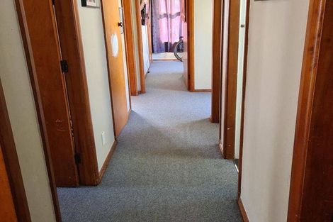 Photo of property in 1 Lee Place, Bader, Hamilton, 3206