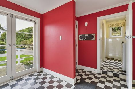 Photo of property in 34 Eglinton Road, The Glen, Dunedin, 9011