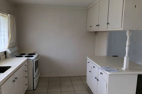 Photo of property in 22 Grande Vue Road, Hillpark, Auckland, 2102