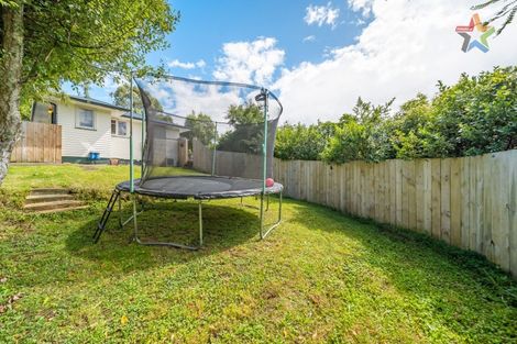 Photo of property in 32a Kopara Grove, Stokes Valley, Lower Hutt, 5019