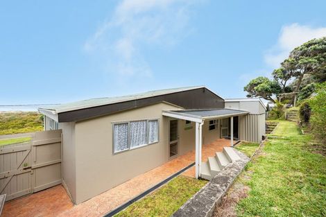 Photo of property in 61 Marine Drive, Te Kopuru, 0371