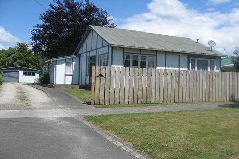 Photo of property in 8 Arran Place, Aramoho, Whanganui, 4500