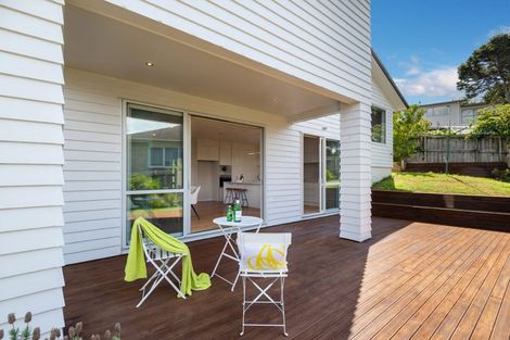 Photo of property in 116 Glendhu Road, Bayview, Auckland, 0629
