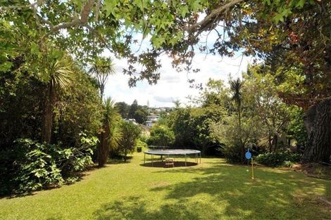 Photo of property in 71a Park Rise, Campbells Bay, Auckland, 0630