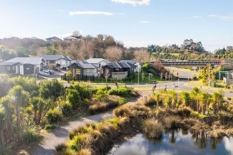Photo of property in 4 Hauruia Way, Pyes Pa, Tauranga, 3112