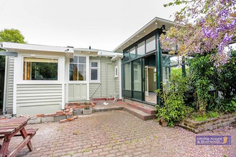 Photo of property in 30 Field Terrace, Upper Riccarton, Christchurch, 8041
