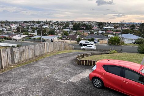 Photo of property in 37 Ellis Avenue, Mount Roskill, Auckland, 1041