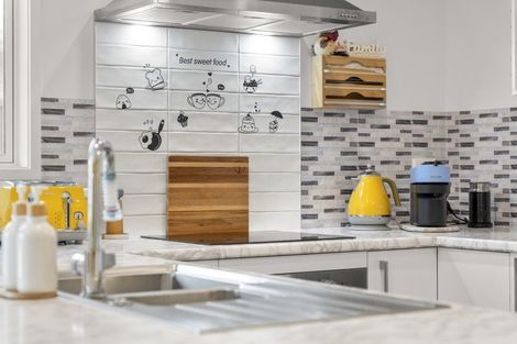 Photo of property in 2c Kauri Lane, Omokoroa, 3114