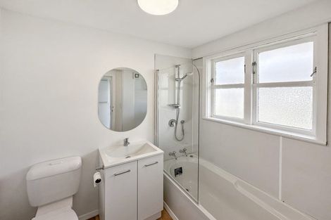 Photo of property in 2 Totara Street, Trentham, Upper Hutt, 5018