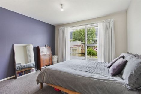 Photo of property in 2/59 Winters Road, Redwood, Christchurch, 8051