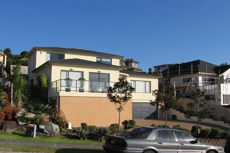 Photo of property in 24 Mulgan Way, Browns Bay, Auckland, 0630