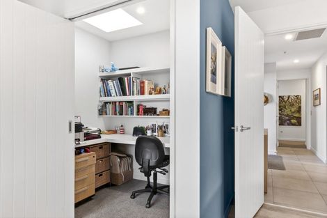 Photo of property in 12 Sapphire Spring Rise, Wanaka, 9305