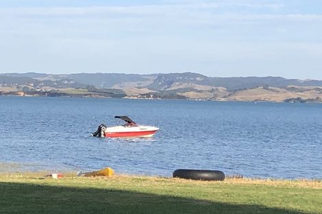 Photo of property in 253 Pouewe Street, Kawhia, 3889