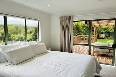 Photo of property in 8 Lingard Grove, Brooklyn, Wellington, 6021