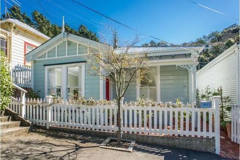 Photo of property in 62 Honiana Te Puni Street, Aro Valley, Wellington, 6021
