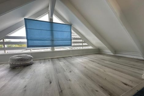 Photo of property in 47a Taikata Road, Te Atatu Peninsula, Auckland, 0610