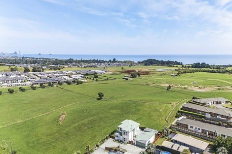 Photo of property in 30a Pohutukawa Place, Bell Block, New Plymouth, 4312