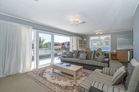 Photo of property in 13 Albert Street, Whitianga, 3510