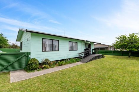 Photo of property in 33 Sunrise Avenue, Owhata, Rotorua, 3010