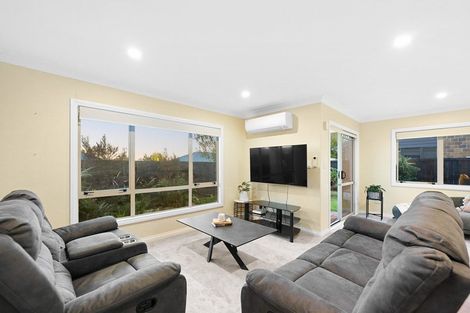 Photo of property in 21 Portobello Way, Huntington, Hamilton, 3210