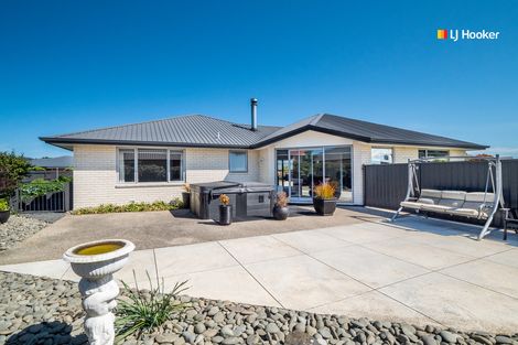 Photo of property in 20 William James Close, Mosgiel, 9024