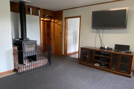 Photo of property in 70 Winters Road, Redwood, Christchurch, 8051
