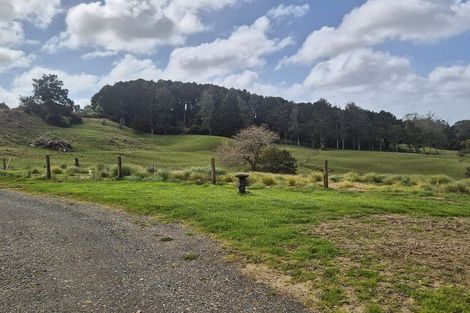 Photo of property in 137 Griffin Road, Maungaturoto, 0583