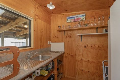 Photo of property in 13 Motukorure Parade, Cooks Beach, Whitianga, 3591