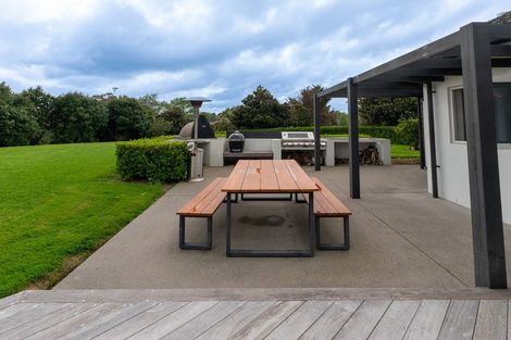 Photo of property in 16 Burberry Road, Karaka, Drury, 2578