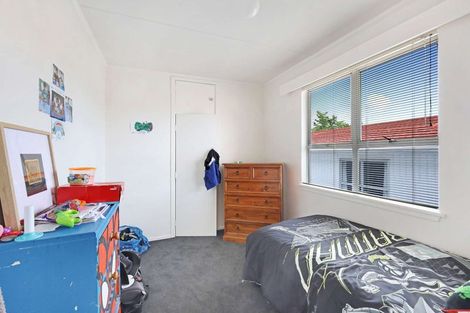 Photo of property in 355 Saint Aubyn Street, Moturoa, New Plymouth, 4310