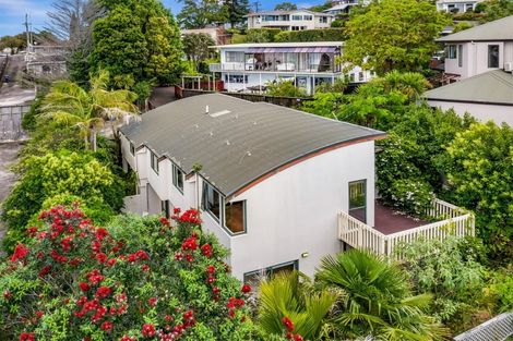 Photo of property in 327c Glenfield Road, Glenfield, Auckland, 0629