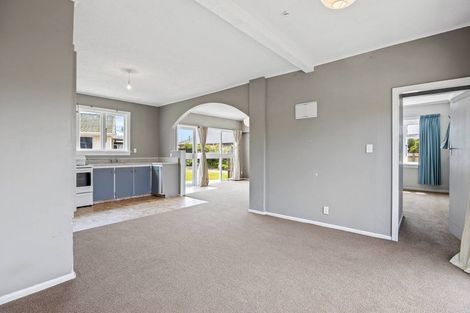 Photo of property in 2/72 Barton Street, Woolston, Christchurch, 8023