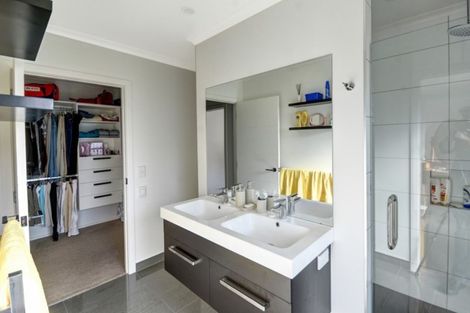 Photo of property in 14 Hagart-alexander Drive, Mosgiel, 9024