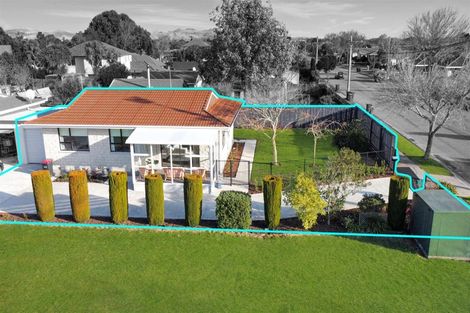 Photo of property in 1/79 Inwoods Road, Parklands, Christchurch, 8083
