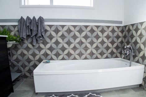 Photo of property in 74 Main Road, Harihari, 7884