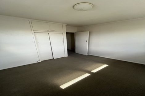 Photo of property in 231a Point Chevalier Road, Point Chevalier, Auckland, 1022