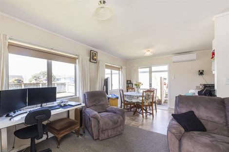 Photo of property in 46 Owen Street, Bunnythorpe, Palmerston North, 4481
