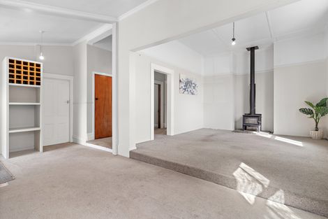 Photo of property in 84 Lincoln Road, Masterton, 5810