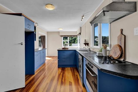 Photo of property in 182 Ngamotu Road, Spotswood, New Plymouth, 4310