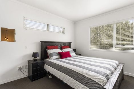 Photo of property in 1/351 West Coast Road, Glen Eden, Auckland, 0602