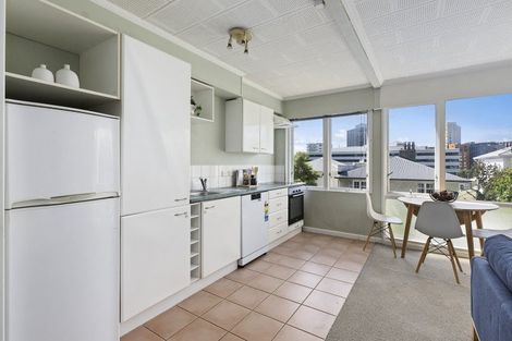 Photo of property in 31/125 Grant Road, Thorndon, Wellington, 6011