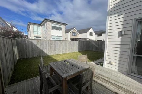 Photo of property in 5 Toanui Road, Hobsonville, Auckland, 0616