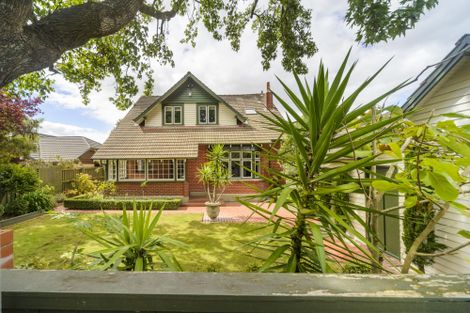 Photo of property in 7 Alan Street, Palmerston North, 4414