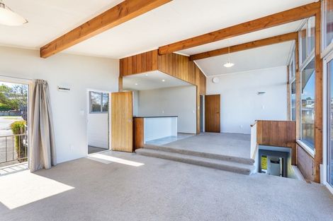 Photo of property in 6 Mccauley Grove, Hilltop, Taupo, 3330